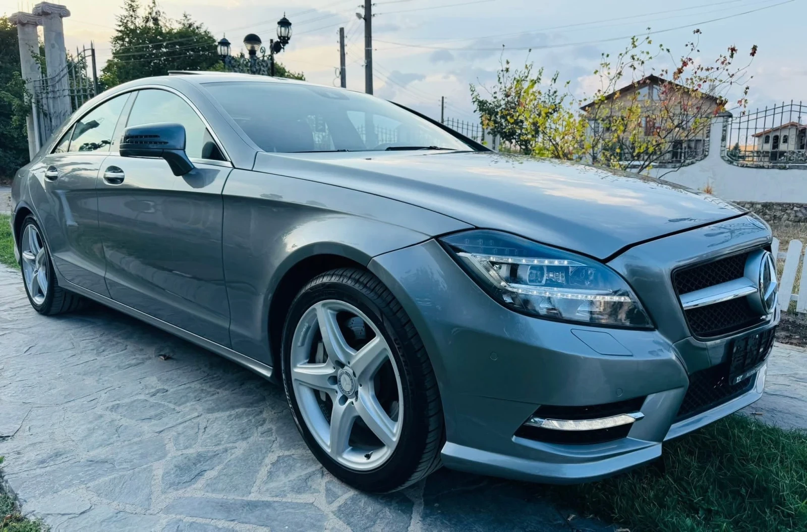 Mercedes-Benz CLS 500 4 Matic, снимка 4 - Автомобили и джипове - 55427784