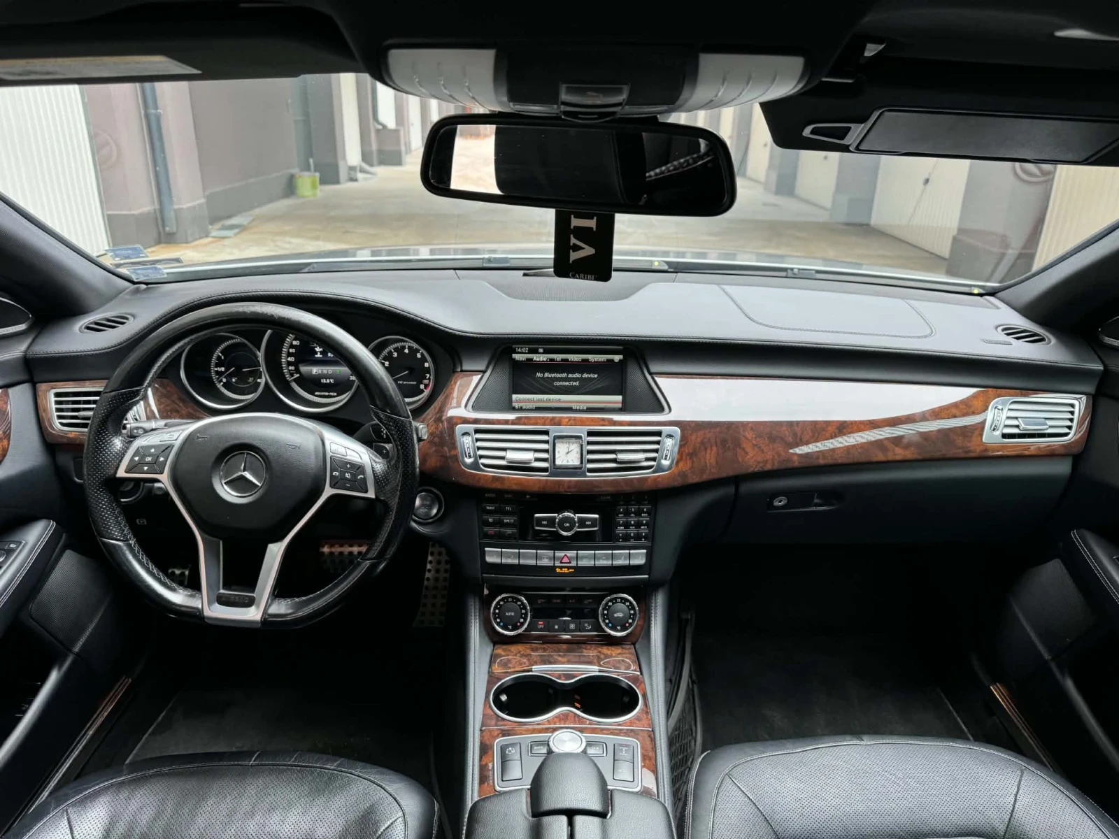Mercedes-Benz CLS 500 4 Matic, снимка 6 - Автомобили и джипове - 55427784