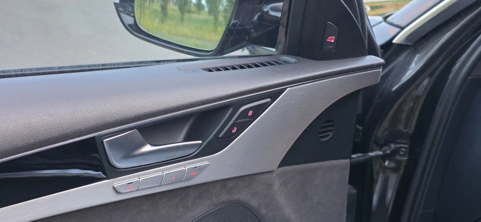 Audi A8 L 4.2TDI EXECUTIVE, почти всички екстри , снимка 5 - Автомобили и джипове - 55560217