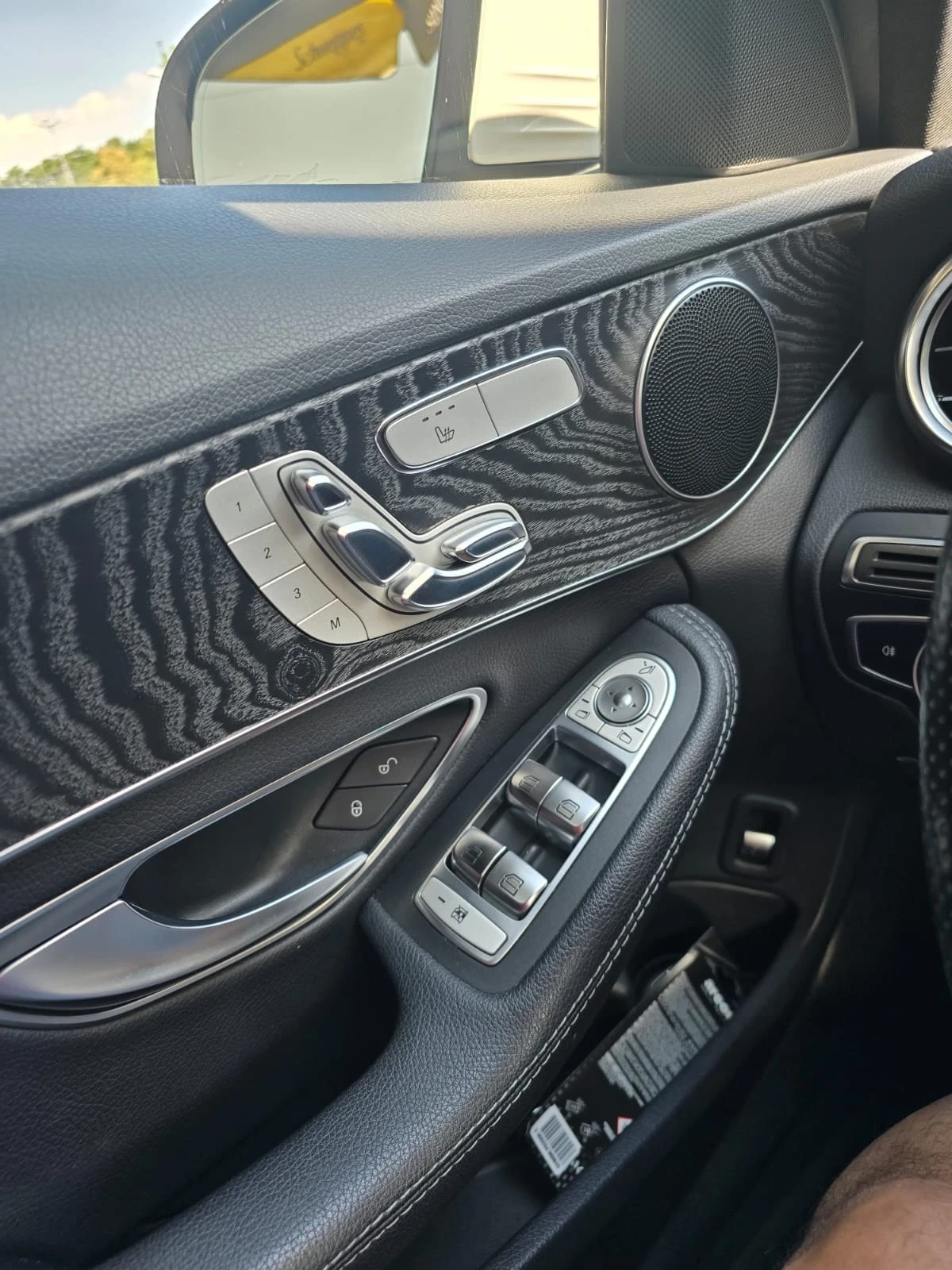 Mercedes-Benz C 300 4matic, снимка 7 - Автомобили и джипове - 55650842