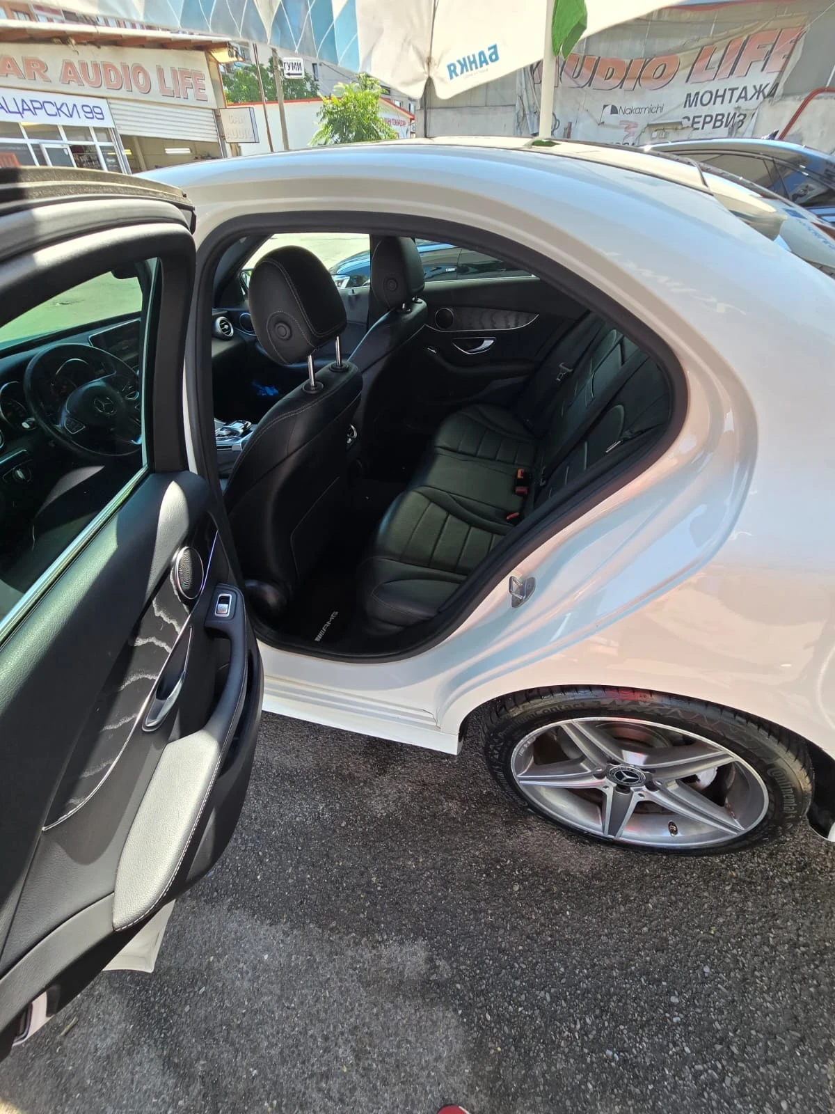 Mercedes-Benz C 300 4matic, снимка 10 - Автомобили и джипове - 55650842