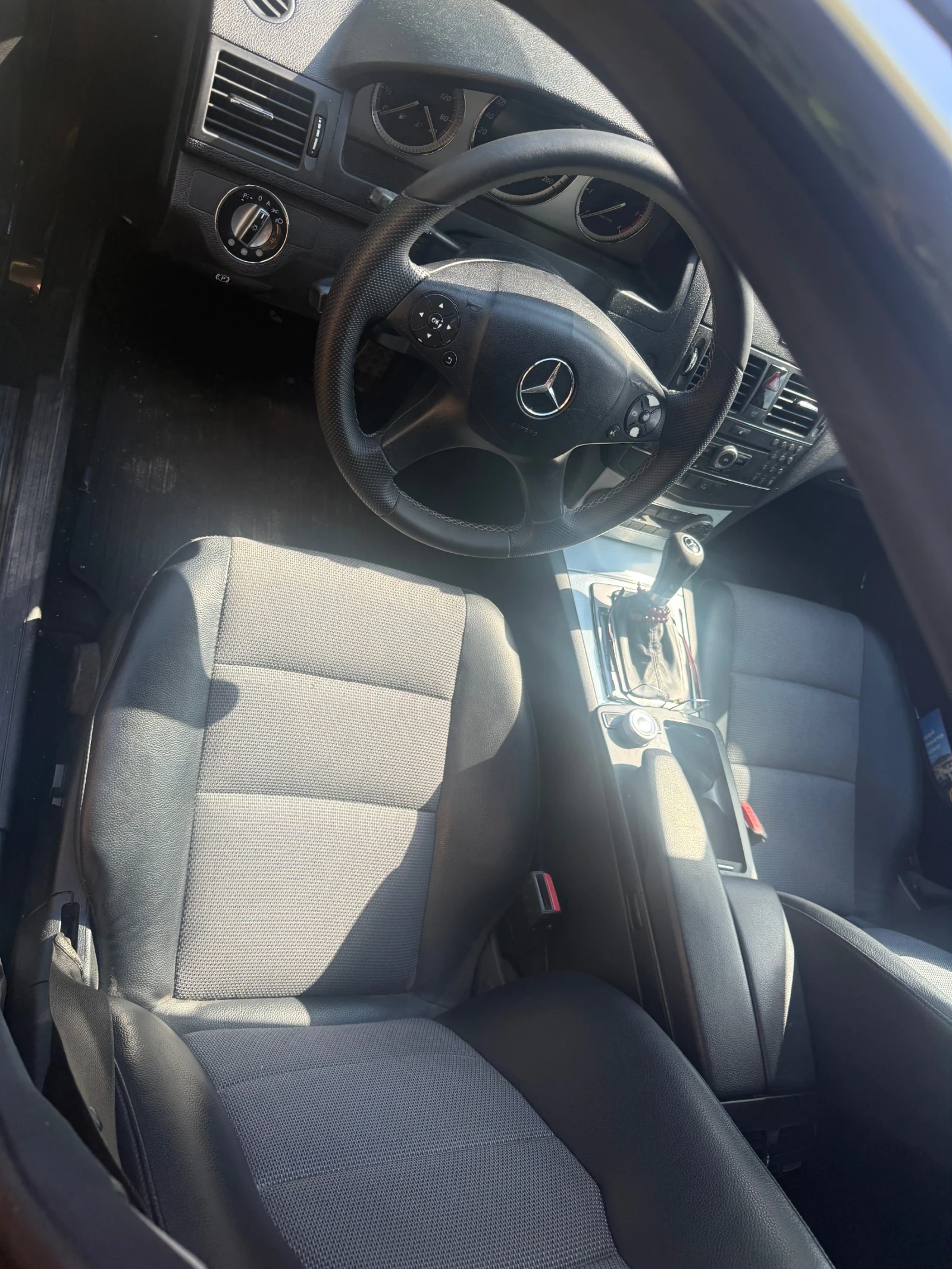 Mercedes-Benz C 320 С320 CDI 4-MATIK, снимка 8 - Автомобили и джипове - 55868113