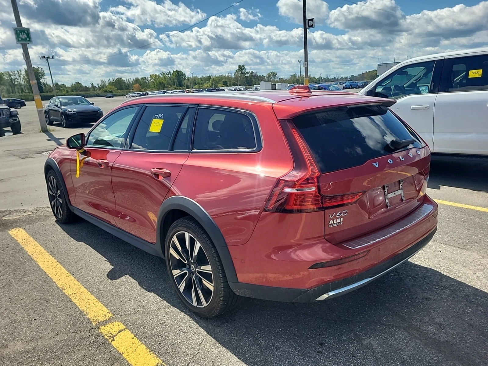 Volvo V60 Cross Country * PLUS * CARFAX * , снимка 4 - Автомобили и джипове - 56066508
