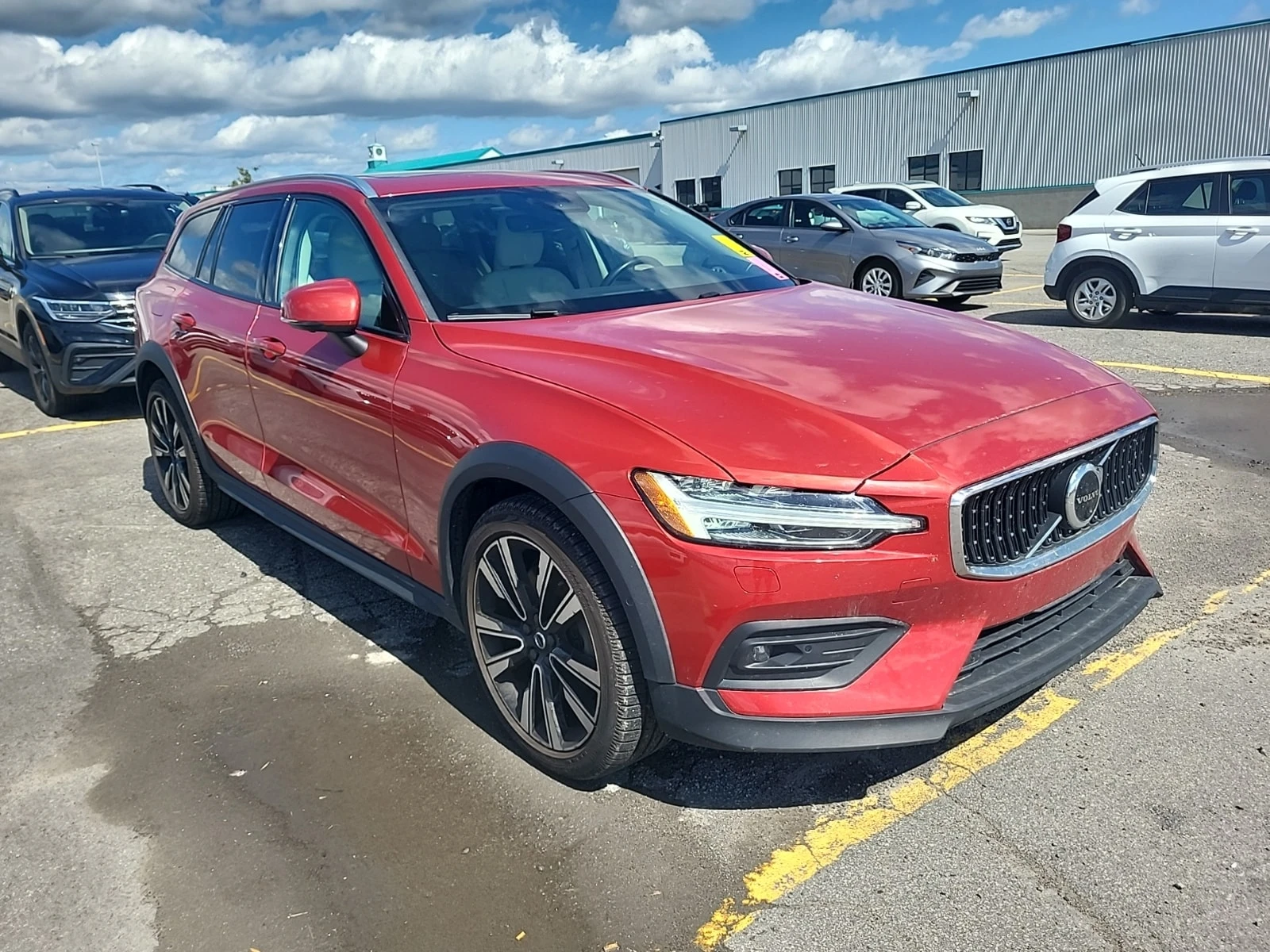 Volvo V60 Cross Country * PLUS * CARFAX * , снимка 2 - Автомобили и джипове - 56066508