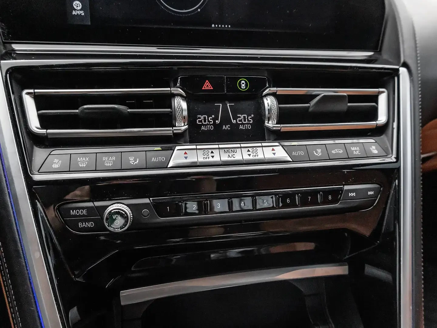 BMW 850 M* SPORT* COUPE* HARMON* KARDON* �����* 360������* | Mobile.bg � ����������� 11