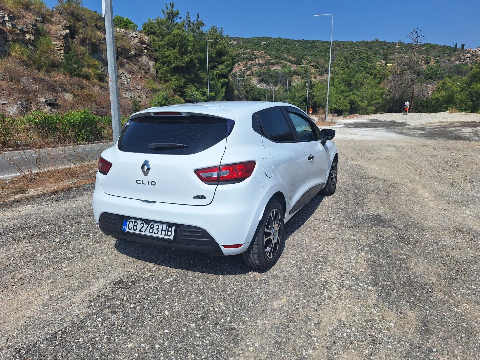 Renault Clio 1.5 dci, снимка 4 - Автомобили и джипове - 56433200