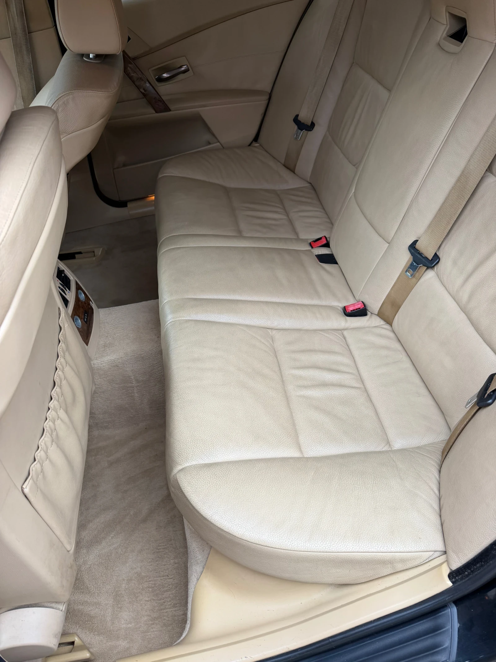 BMW 530, снимка 9 - Автомобили и джипове - 56604344