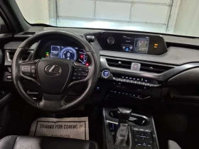 Lexus UX, снимка 10