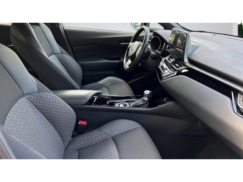 Toyota C-HR Месечна вноска от 490 лв., снимка 9 - Автомобили и джипове - 52152355