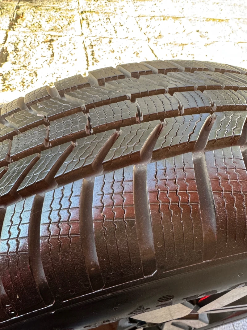 Dacia Duster, снимка 4 - Автомобили и джипове - 52235117