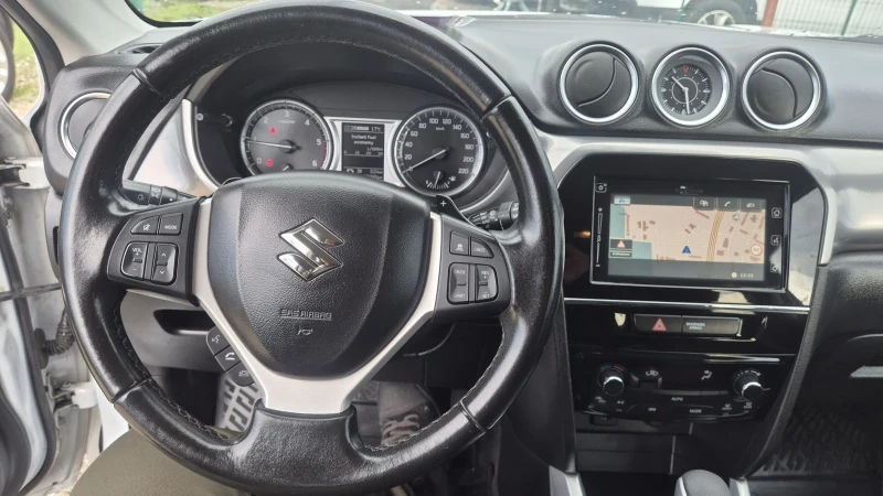 Suzuki Vitara 1.6DSI ALLGRIP 4X4 НАВИ КАМЕРА КОЖА ЛИЗИНГ ВИДЕО , снимка 11 - Автомобили и джипове - 52368306