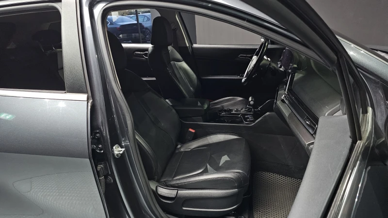 Kia Sportage 2.0 2WD PRESTIGE, снимка 10 - Автомобили и джипове - 52469605
