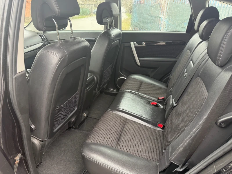 Chevrolet Captiva 2.2 CDTI - 163к.с, 6 + 1, Navi, Facelift, снимка 10 - Автомобили и джипове - 52614135