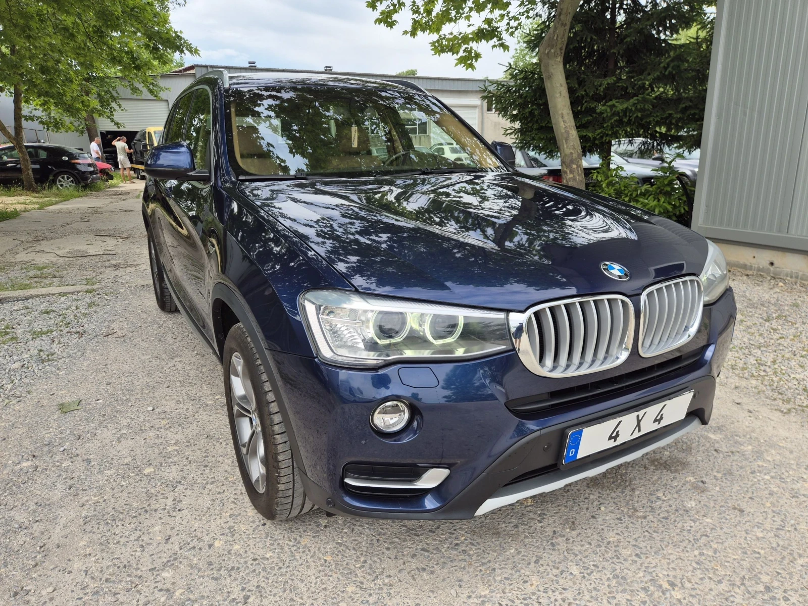 BMW X3 2.0i- xDrive-X Line