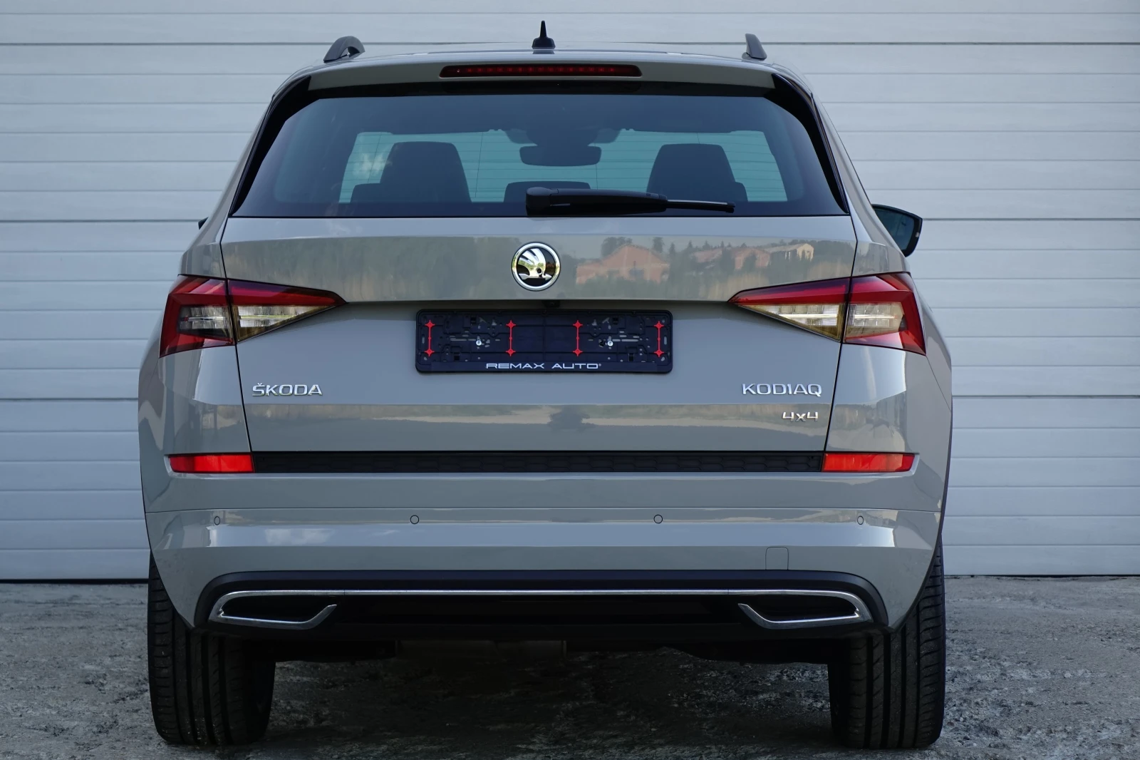 Skoda Kodiaq SPORT LINE* 4X4* LED* CANTON* 360*  - изображение 8