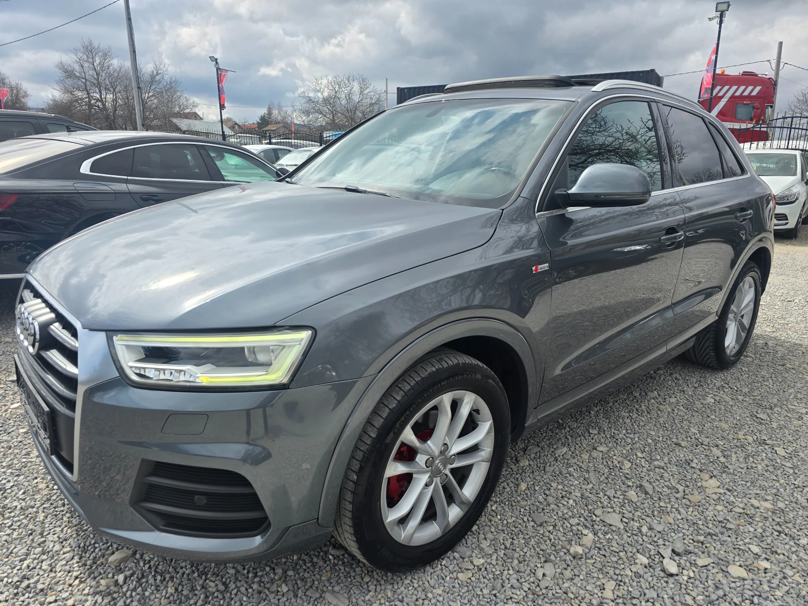 Audi Q3 2.0TDI-FACE-150К.С-4Х4-S-TRONIC-ПАНОРАМА