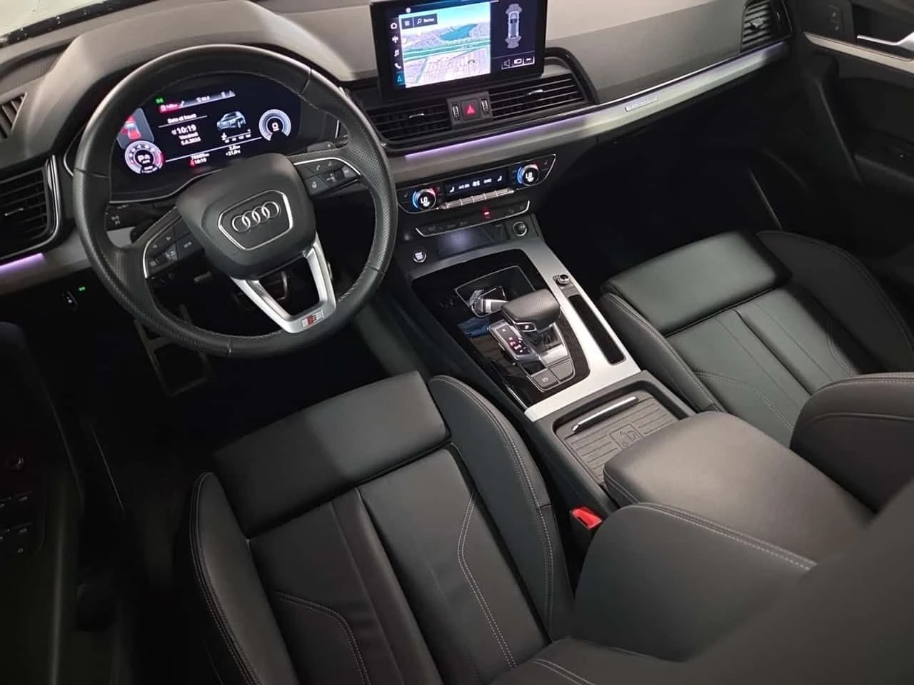 Audi Q5 * Progressiv * КАМЕРА* ПАНОАРАМ* ДИСТРОНИК* , снимка 9 - Автомобили и джипове - 54879634