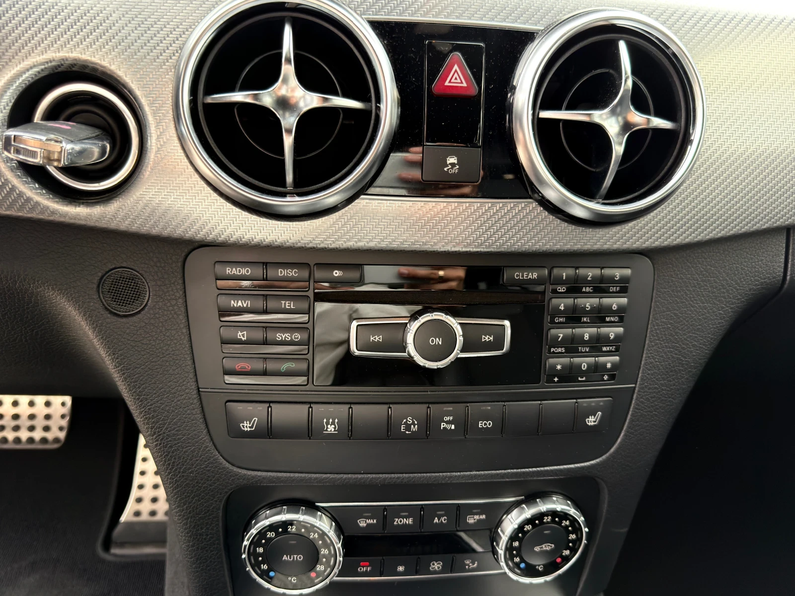 Mercedes-Benz GLK 220 Facelift 4-Matic LED AMG-LINE, снимка 16 - Автомобили и джипове - 54892071