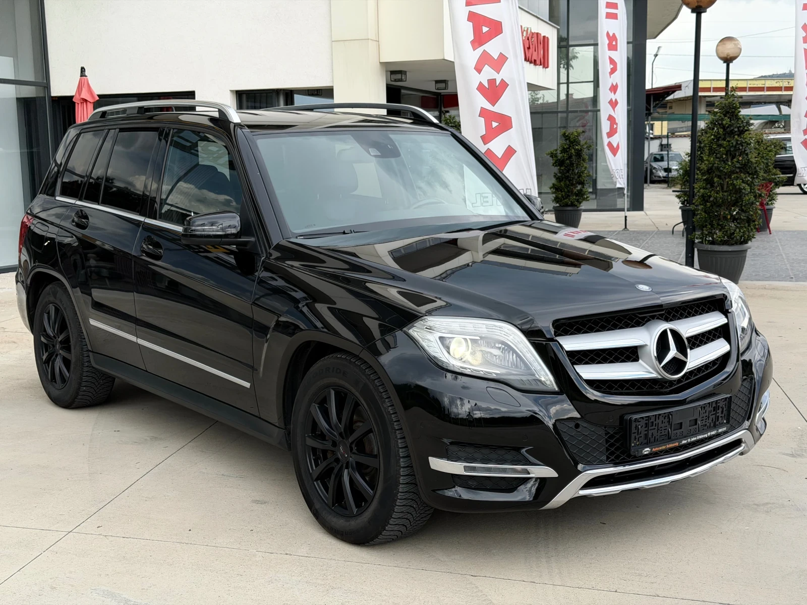 Mercedes-Benz GLK 220 Facelift 4-Matic LED AMG-LINE, снимка 8 - Автомобили и джипове - 54892071