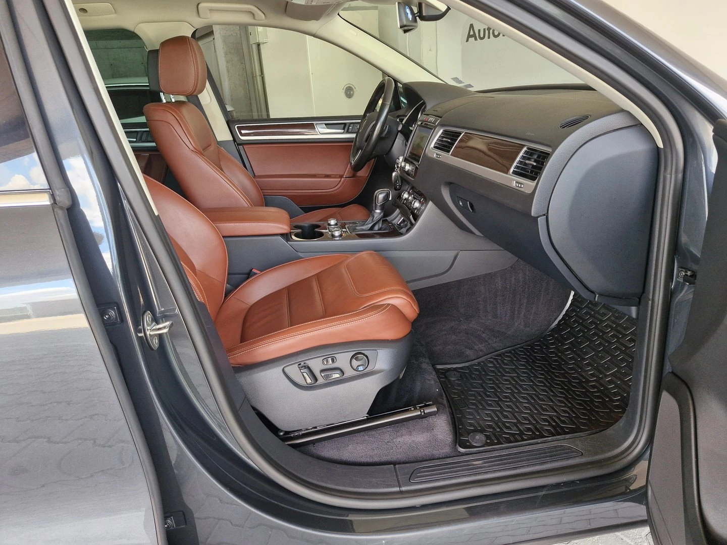 VW Touareg | Mobile.bg � ����������� 16
