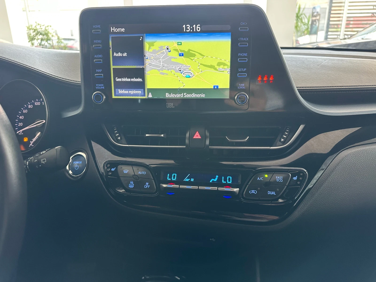 Toyota C-HR 2.0* Bitone, снимка 10 - Автомобили и джипове - 55233537