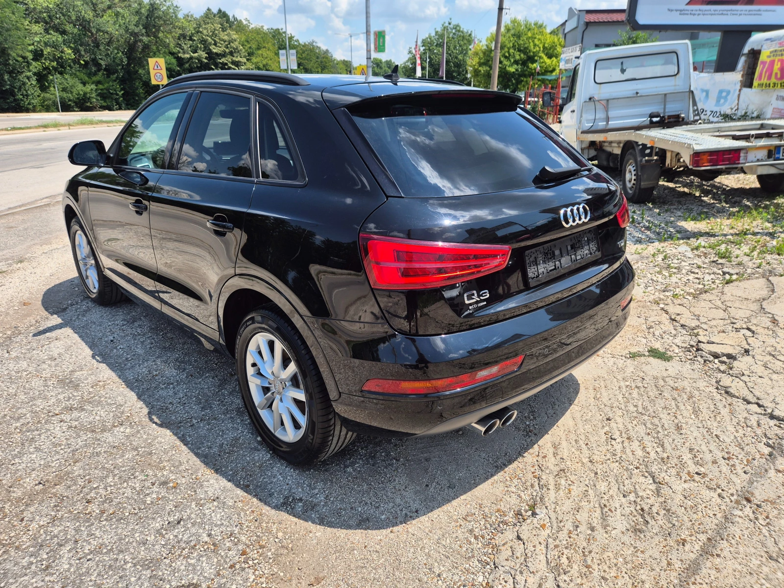 Audi Q3 2.0, TDI, FACELIFT, NAVI, снимка 7 - Автомобили и джипове - 55323953