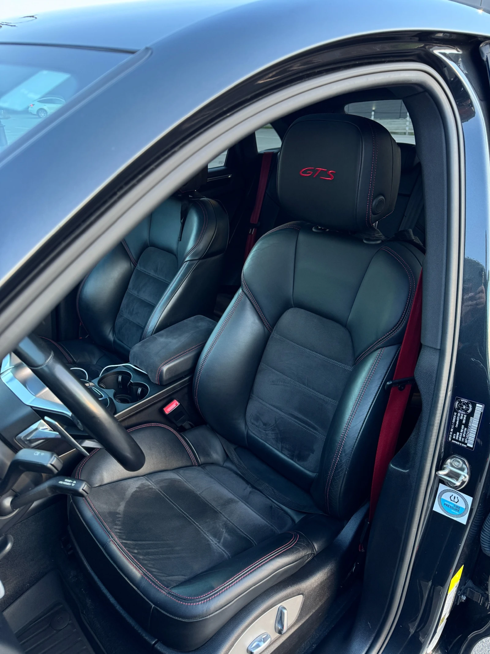 Porsche Macan GTS, снимка 9 - Автомобили и джипове - 55402858