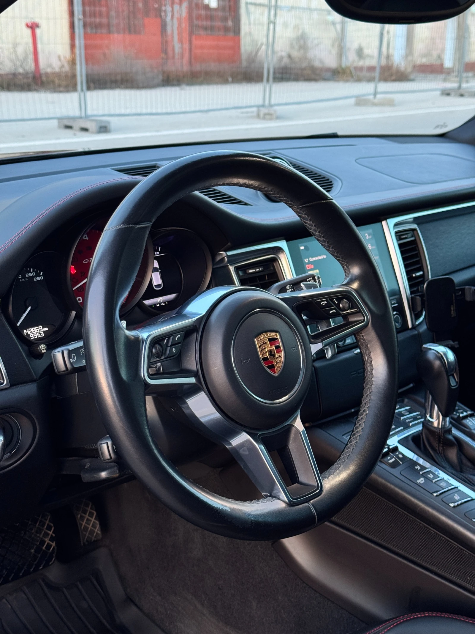 Porsche Macan GTS, снимка 8 - Автомобили и джипове - 55402858