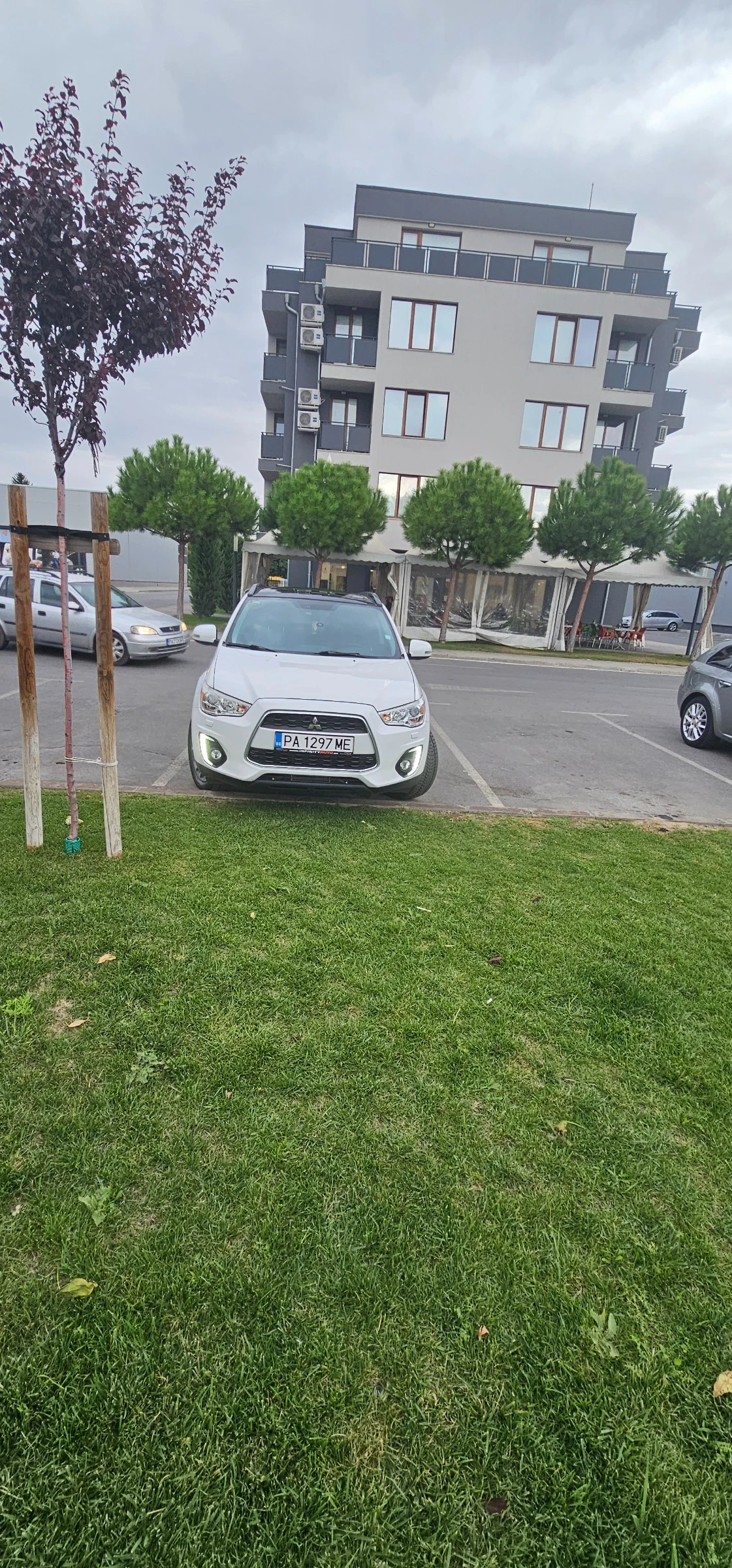 Mitsubishi ASX  2.2 DI-D 4WD Автоматик | FULL EXT, снимка 17 - Автомобили и джипове - 56186080