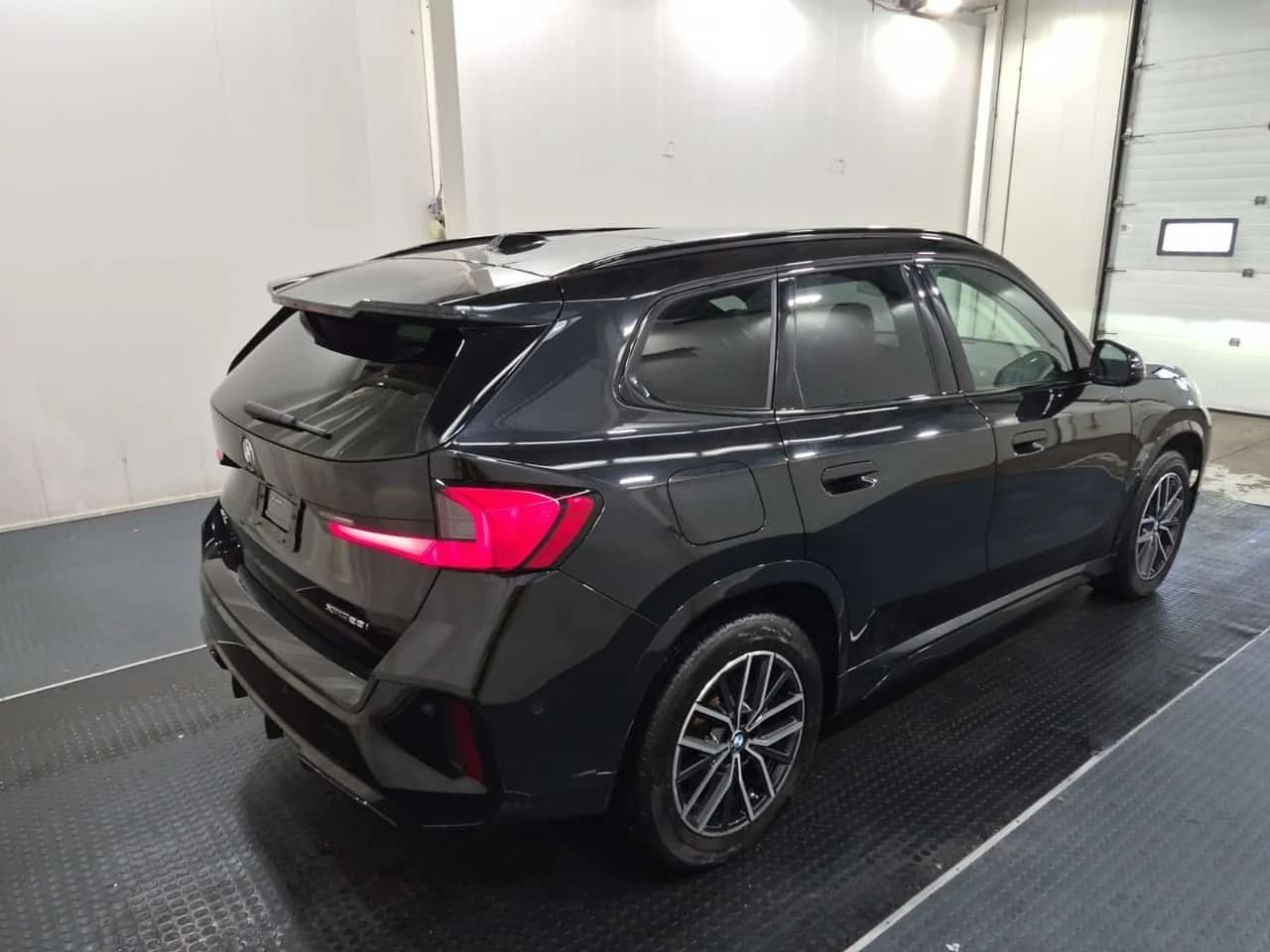 BMW X1 / 28i / 2 ����� / �������� / 2 ��������� ���� | Mobile.bg � ����������� 2