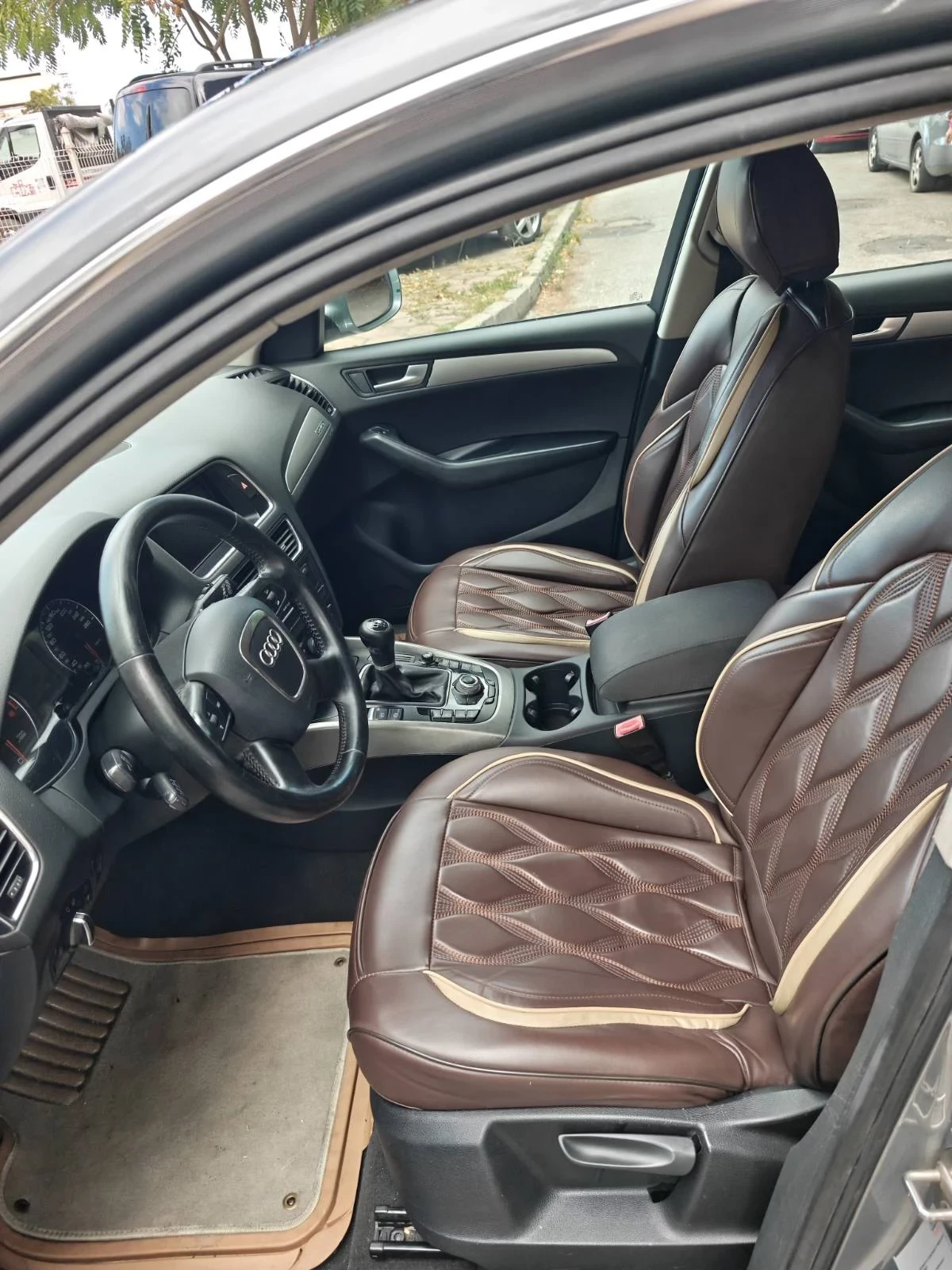 Audi Q5 2.0 Quattro S-line бензин, снимка 10 - Автомобили и джипове - 56585059
