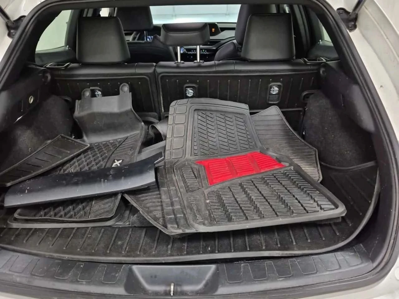 Lexus UX | Mobile.bg � ����������� 14