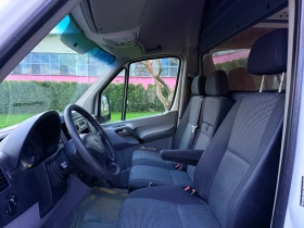 Mercedes-Benz Sprinter 313 2.2 ТЕХНИЧЕСКИ ПЕРФЕКТЕН!!!СРЕДНА БАЗА!!!БЕЗ РЪЖДИ | Auto.bg — изображение 8