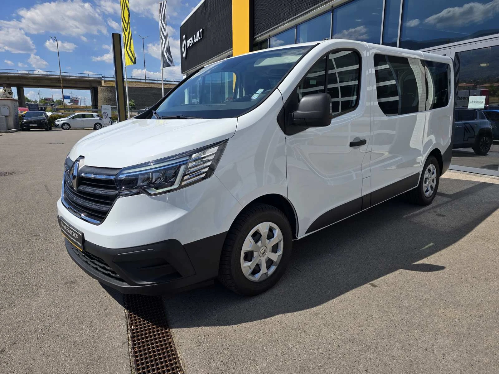 Renault Trafic 2.0 dCi 110hp 8+ 1
