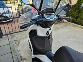 Piaggio Beverly 400ie HPE, ABS-ASR, 03.2022г., снимка 14