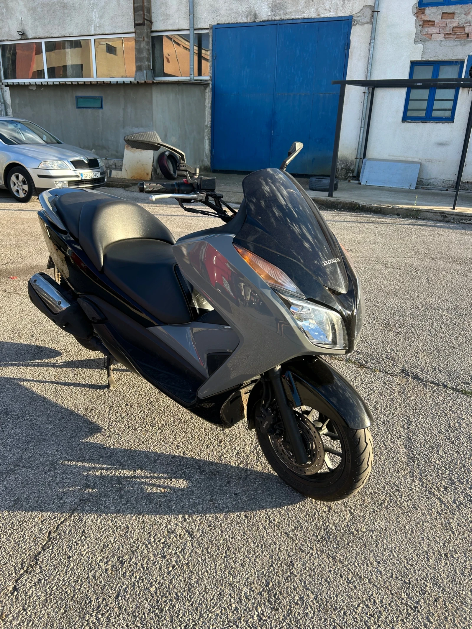 Honda Forza 300