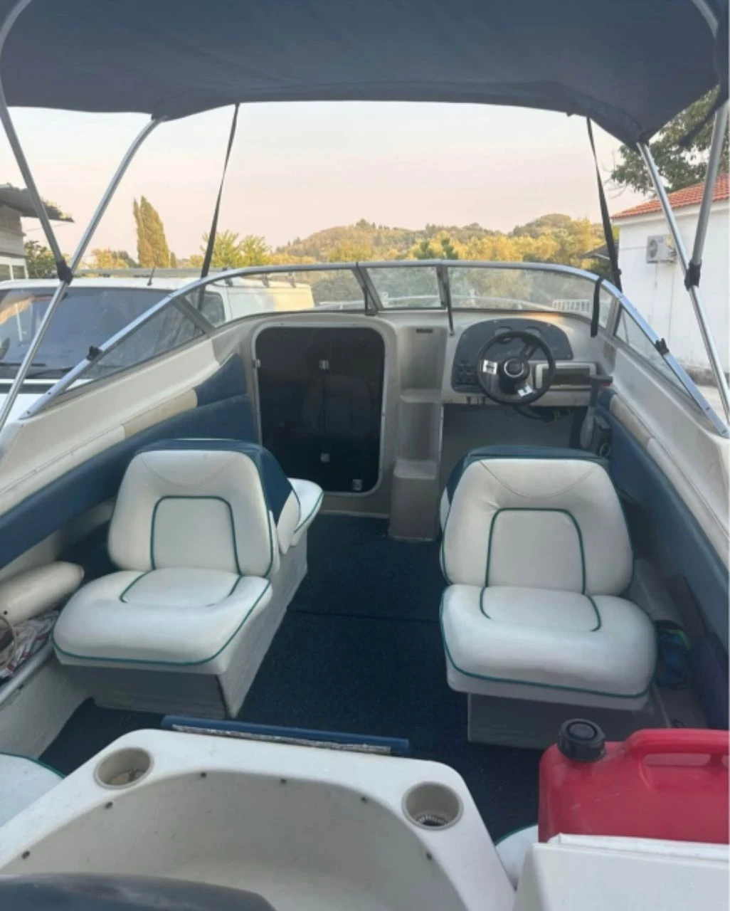 ����� Bayliner 175 Bowrider | Mobile.bg � ����������� 7