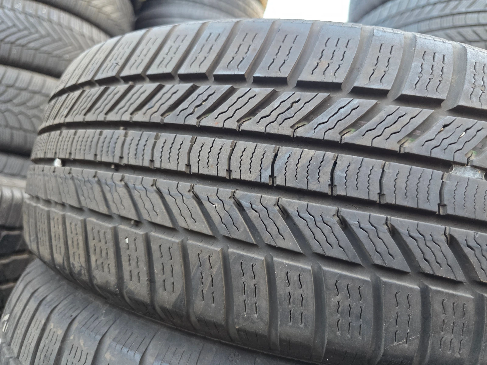 ���� 205/60R16 | Mobile.bg � ����������� 1