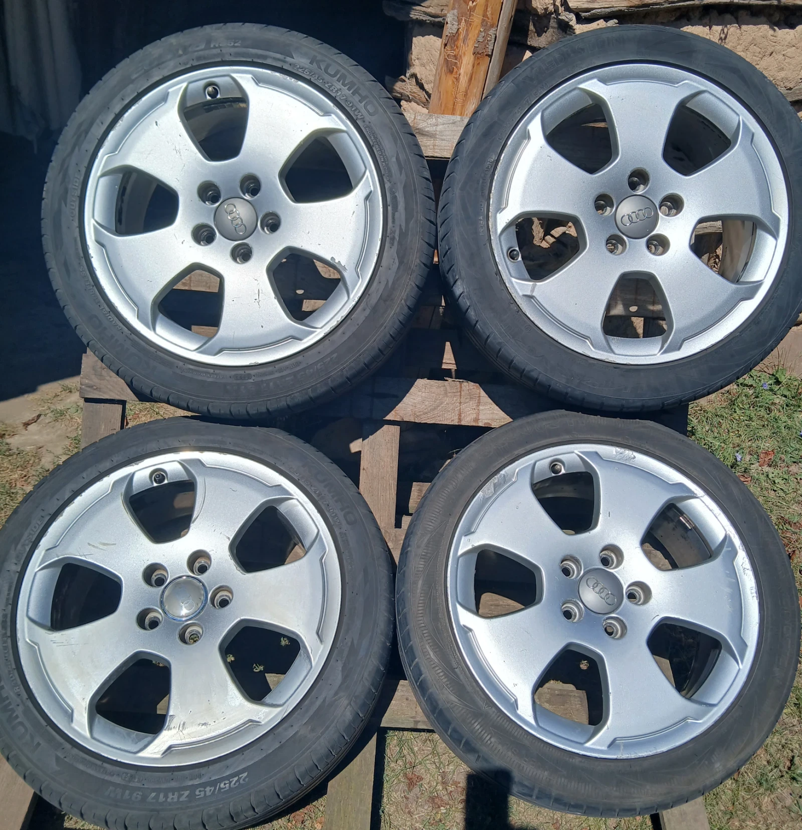 Гуми с джанти Kumho 225/45R17