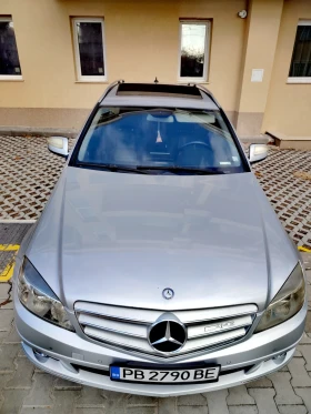 Mercedes-Benz C 320, снимка 2