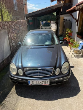 ����� �� �������� �� Mercedes-Benz E 220