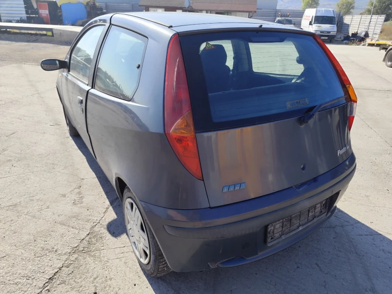 Fiat Punto 1.2, снимка 3 - Автомобили и джипове - 47351982