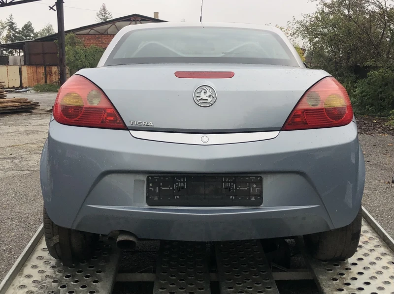 Opel Tigra 1.8 i z18xe, снимка 4 - Автомобили и джипове - 47476198