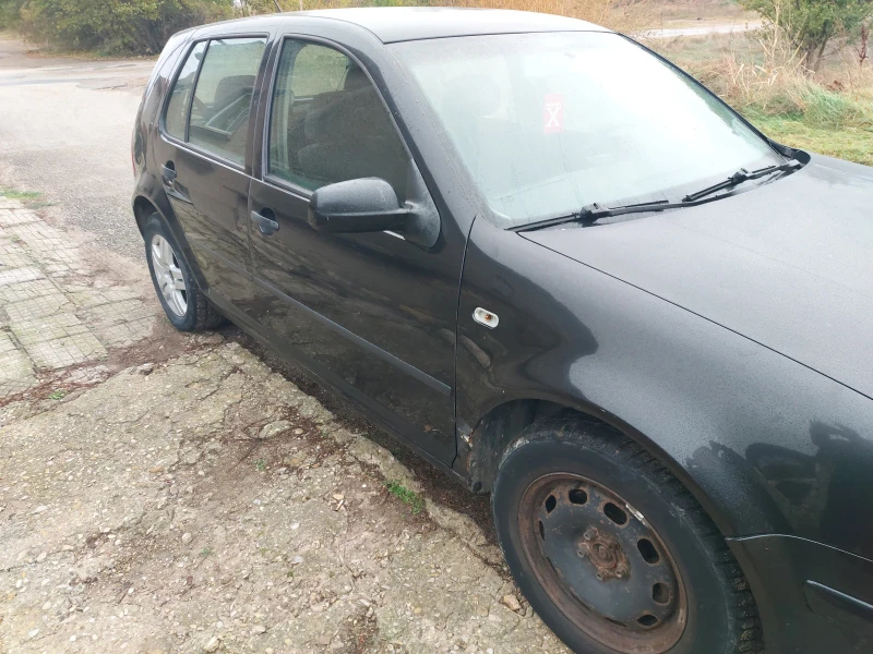 VW Golf, снимка 4 - Автомобили и джипове - 48722855