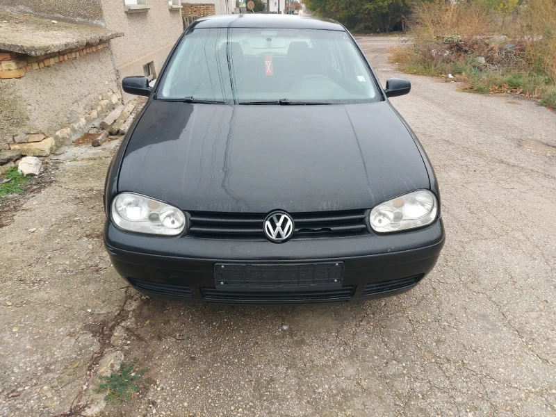 VW Golf, снимка 1 - Автомобили и джипове - 48722855