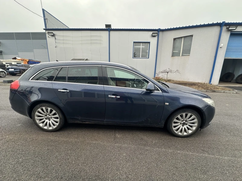 Opel Insignia, снимка 8 - Автомобили и джипове - 48364763