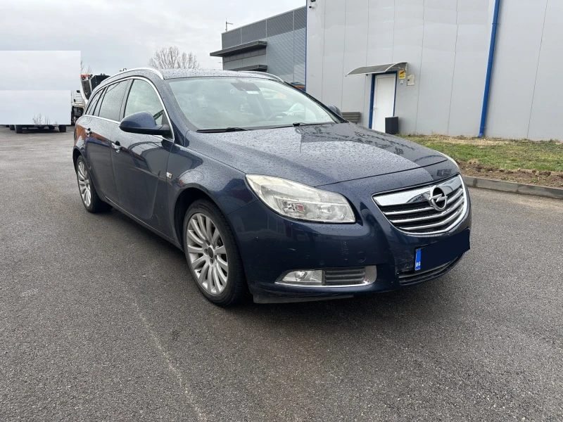 Opel Insignia, снимка 3 - Автомобили и джипове - 48364763