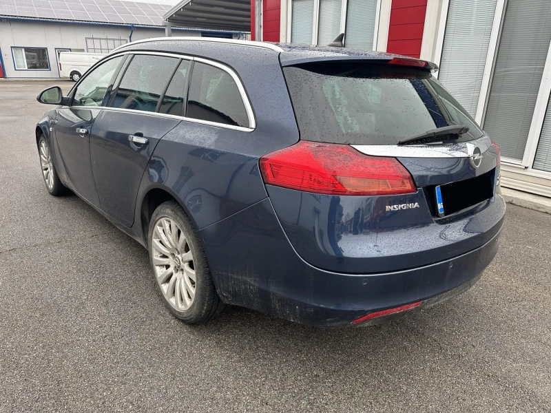 Opel Insignia, снимка 5 - Автомобили и джипове - 48364763