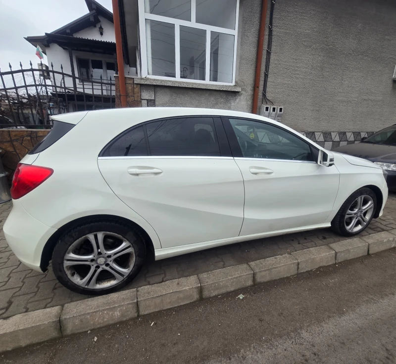 Mercedes-Benz A 180, снимка 5 - Автомобили и джипове - 49172224