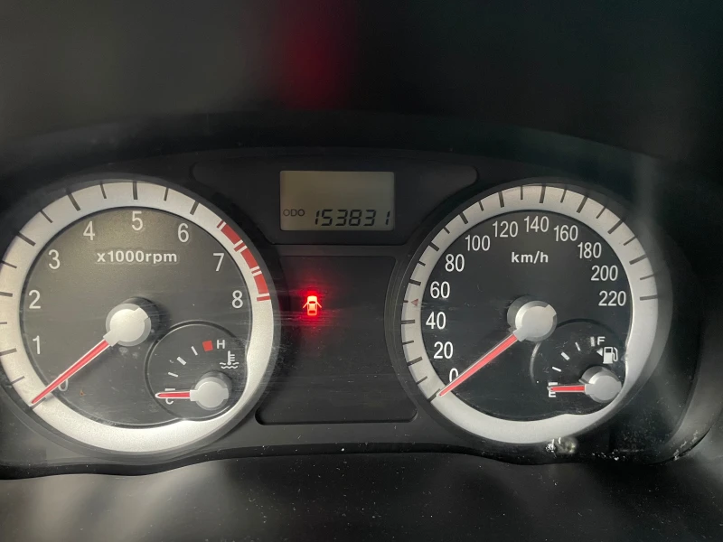 Kia Rio 1.4 I, снимка 15 - Автомобили и джипове - 51259554